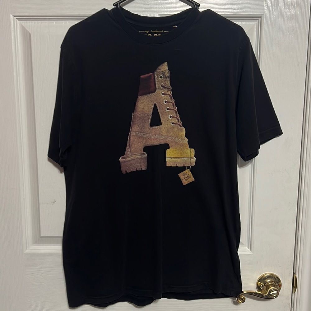 🔥🔥 AKOO BRAND & MFG. CO. - Black “Boot” Tee - Men Sz M - EXCELLENT Condition